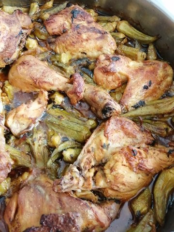 Κοτόπουλο με μπάμιες