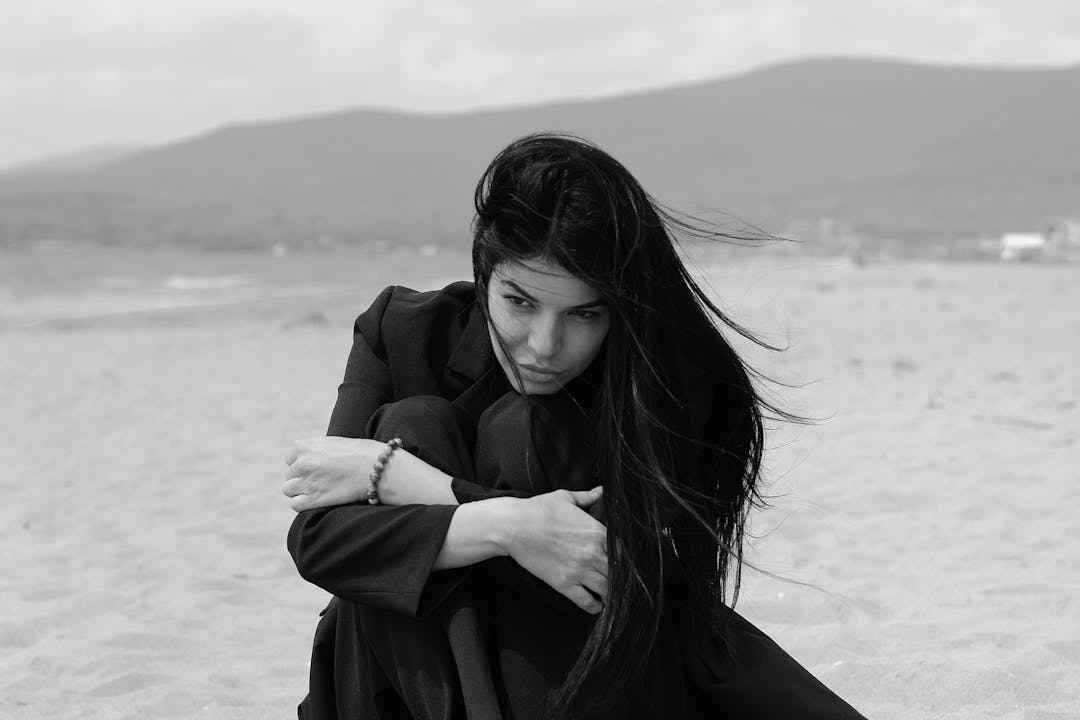 Και να θυμάσαι πως εκείνος που σε χρειάζεται, δεν σ’ αγαπάει, σε χρειάζεται