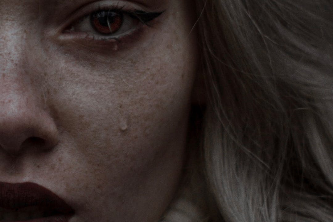 Αν ήξερες πόσες φορές πήγα να σου γράψω και δεν το έκανα…